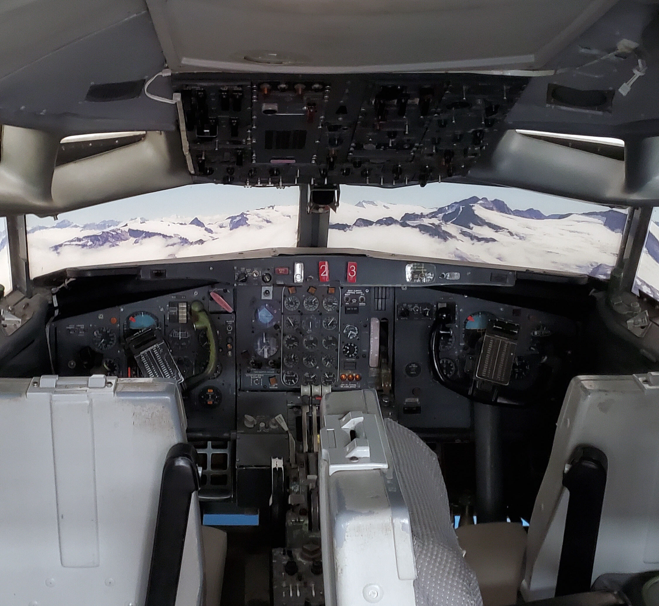 Boeing 727 Cockpit Procedures Trainer | Wings Over the Rockies Air ...